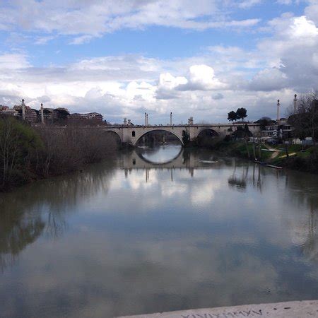 Ponte Milvio (Rome) - 2018 All You Need to Know Before You Go (with ...