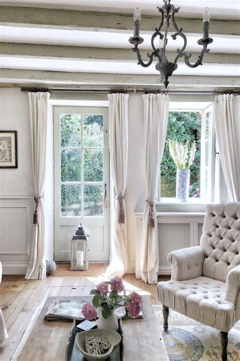 20+ Fabulous French Country House Interior Ideas - SWEETYHOMEE