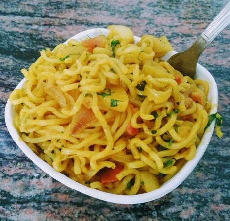 Maggi With Fried Vegetables : Iconic Snack - Zayka Ka Tadka