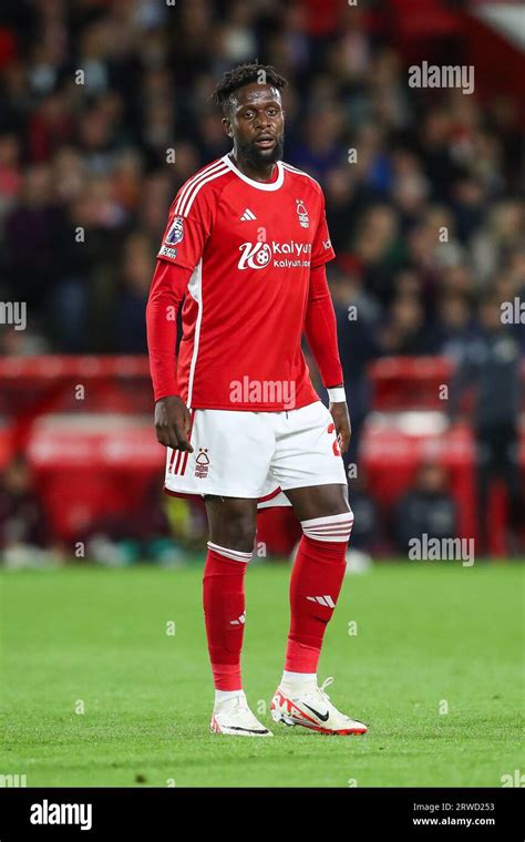 Divock origi nottingham forest hi-res stock photography and images - Alamy