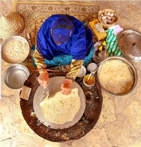 Baking the Traditional Omani Bread