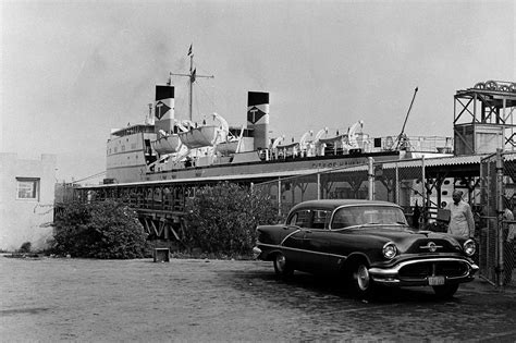 Destination Cuba: Ferry Operators Eye Florida-to-Havana Service - WSJ