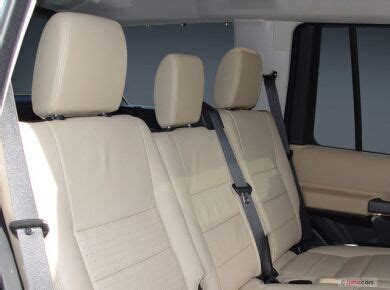 2007 Land Rover LR3 Interior, Cargo Space & Seating | U.S. News