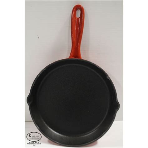 NEW 10" ENAMELED CAST IRON SKILLET