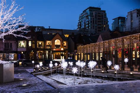 Toronto's Top Attractions & Highlights