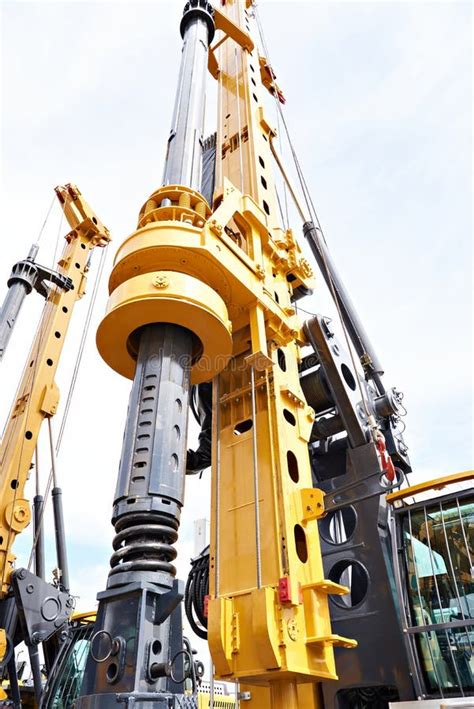 Rotary drilling rig stock image. Image of borehole, pile - 255602749