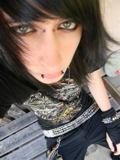 ~ ♥ ~ ♥ ~ ♥ ~Tasty Cute Emo Boys ~ ♥ ~ ♥ ~ ♥ ~ Click on the cute emo ...