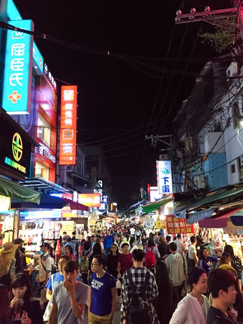 ink + adventure: snapshots from the Shilin Night Market