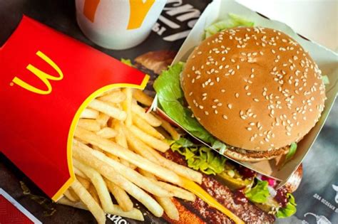 Facts About McDonald's Big Mac You Never Knew | Reader's Digest