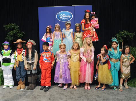 Halloween Costume Deals: Disney Store Is Having a Big Sale | Money