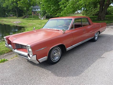 1964 Pontiac Bonneville 1 | Barn Finds