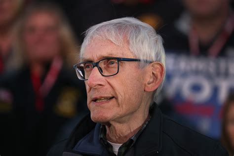 Tony Evers Defeats Tim Michels in 2022 Wisconsin Governor Race - Bloomberg