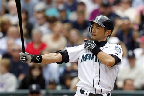 Legend of Ichiro Suzuki - 4Rev | Ichiro suzuki, Baseball, Suzuki