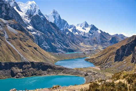 HUARAZ, PERU Complete Guide | Trekking, Day Hikes, City & More