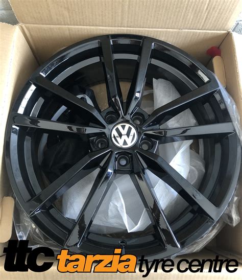 VW Golf R Pretoria Style Wheels 18x8" 5x112 Set of 4 Gloss Black