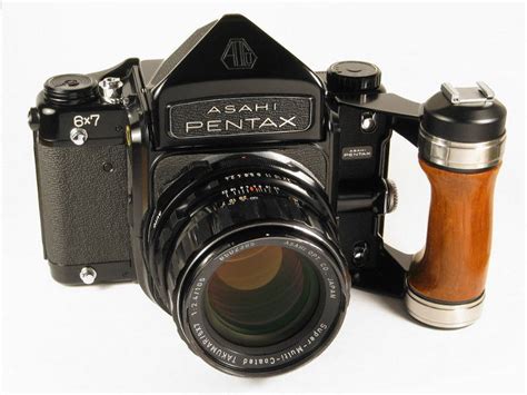 The Best Medium Format Film Cameras to Buy in 2024 | PetaPixel