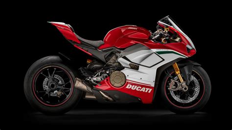 Ducati Panigale V4r Wallpaper