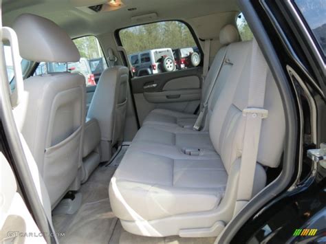 2007 Chevrolet Tahoe LS Interior Color Photos | GTCarLot.com