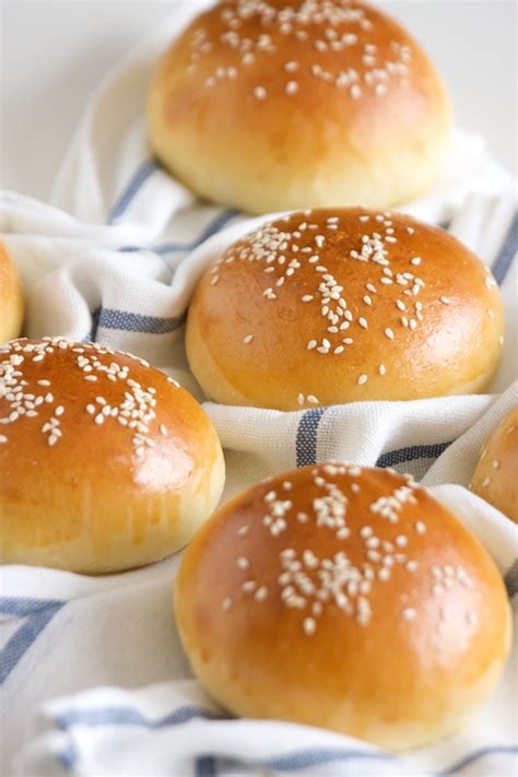 My Sister's Kitchen: The Best Hamburger Buns