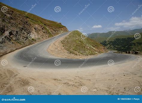 Turn in mountain stock photo. Image of road, hairpin - 10655384