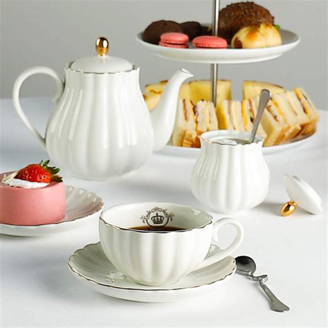 Amazon.com | Royal Tea Cups and Saucers, with Gold Trim and Gift Box, British Coffee Cups ...