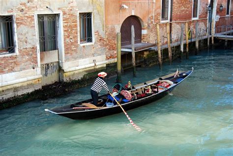 Paseo en góndola por Venecia - precios y consejos