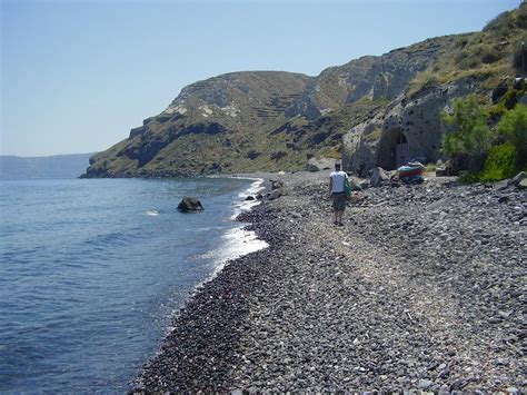 Thirassia or Thirasia Island, Cyclades, Greece, pictures and ...