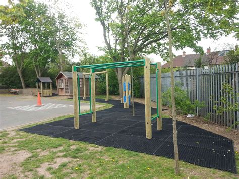 Blakesley Hall Primary School - Educational Play Environments