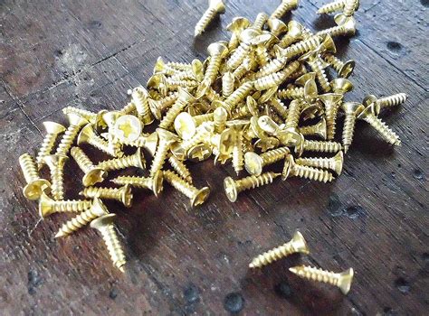 Small Wood Screws Gold Phillips Head M2 x 8mm, 10mm, 12mm long – Jasz-it-up leather accents