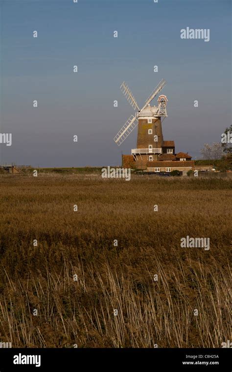 Cley Windmill at Cley Next the Sea in Norfolk pictured against a blue sky Stock Photo - Alamy