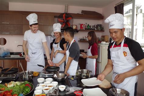 Half-Day Cyclo Cooking Class in Hanoi : Book and Enjoy with Cookly