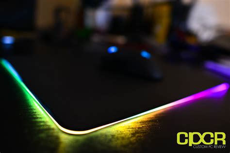 Review: Razer Firefly RGB Backlit Hard Gaming Mousepad | Custom PC Review