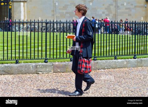 Oxford University student dressed in formal subfusc attire Stock Photo ...