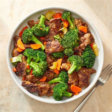 Beef & Vegetable Stir-Fry with Sesame-Sambal Sauce | Beef vegetable stir fry, Spicy steak, Beef