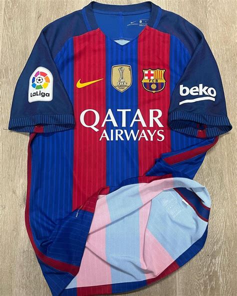 FC Barcelona 2016-17 Home 2 Kit