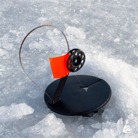 Ice Fishing Tip Up Set Up Guide (How to for Beginners)