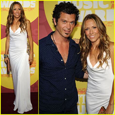 Sheryl Crow: CMT Music Awards 2011 with Doyle Bramhall II! | 2011 CMT ...