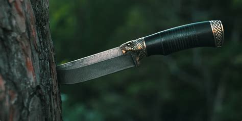 How to Choose the Right of Hunting Knife for You | ReviewThis