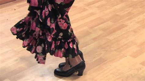 Flamenco Dance Steps and Instructions - YouTube