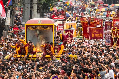 Millions of Filipino Catholics join Black Nazarene procession | Cyprus Mail