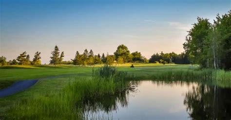 Oakfield Golf and Country Club - Nova Scotia Golf Deals