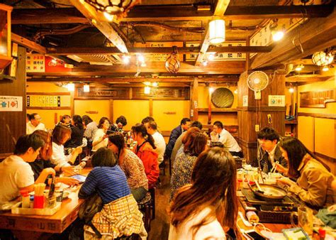 Tokyo: The Japanese Capital Of The Night And Restaurants