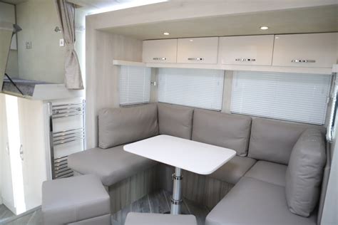 Royal Horse Trucks AU | Luxury British Built Horseboxes