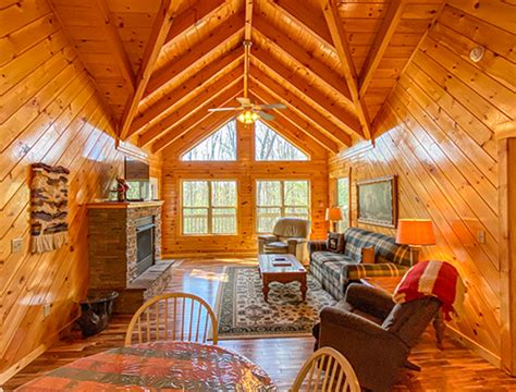 Red River Gorge Cabins - Gorge Underground