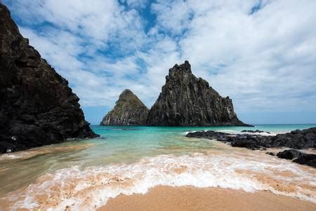 14 Best Beaches To Visit In Fernando De Noronha In 2024