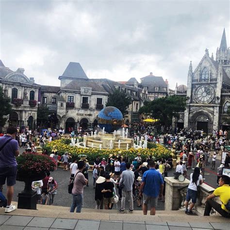 Ba Na Hills Theme Park and the Golden Hands Bridge - Places to Take ...