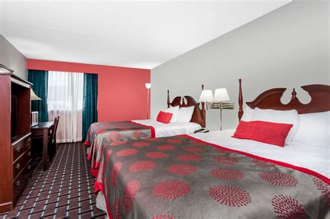 Discount Coupon for Ramada Henderson/Evansville in Henderson, Kentucky - Save Money!