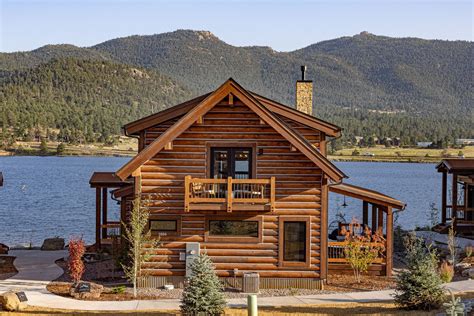 Gorgeous Cabin Rentals Near Estes Park CO | Lets Voyago