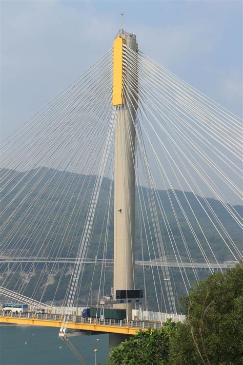 Ting Kau Bridge (Tuen Mun/Tsing Yi, 1998) | Structurae