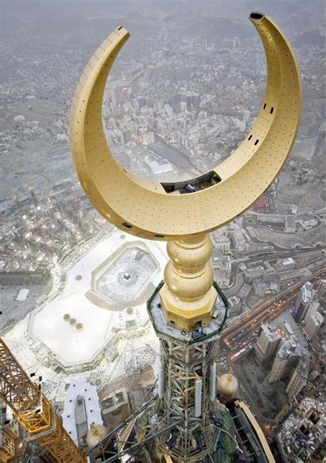 Abraj Al-Bait Towers, also known as the Mecca Royal Hotel Clock Tower | Beautiful mosques ...